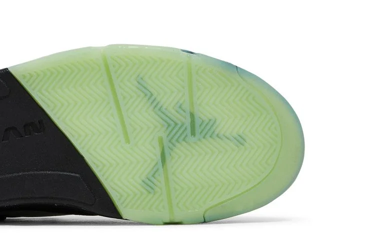 Кроссовки CLOT x Air Jordan 5 Retro Low 'Jade'