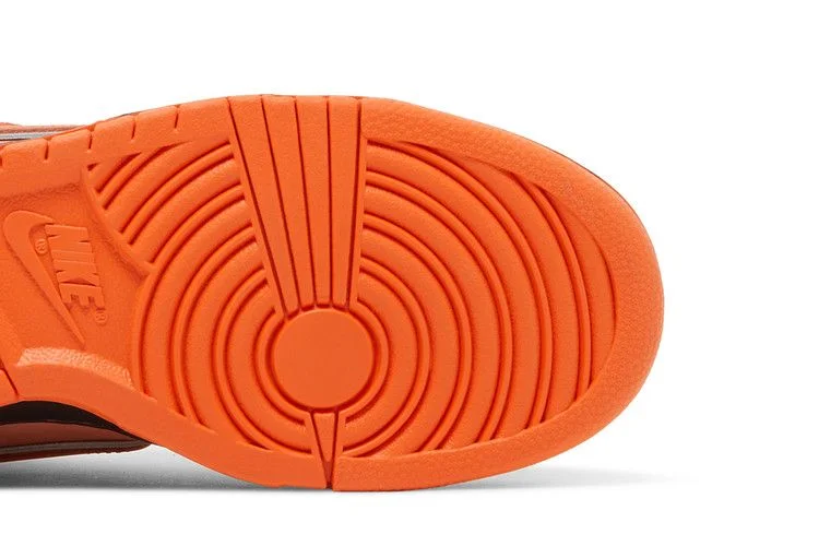 Кроссовки Concepts x Nike Dunk Low SB 'Orange Lobster'