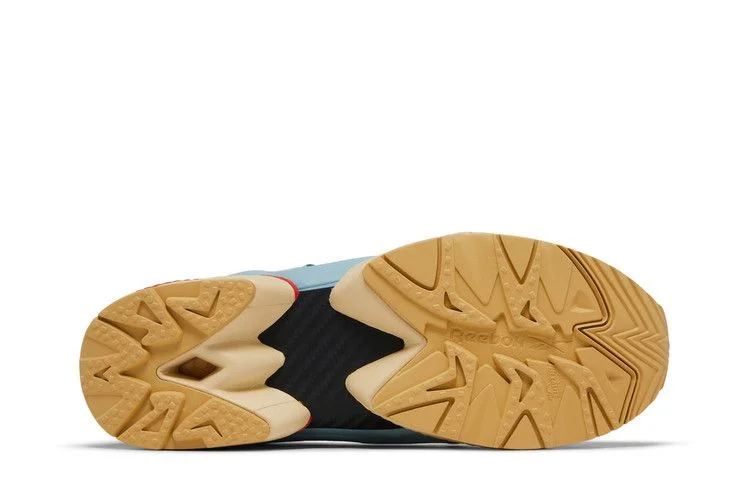 Кроссовки Looney Tunes x Reebok InstaPump Fury 95 'Road Runner'