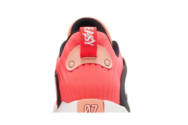 Кроссовки Napheesa Collier x Nike KD 15 'Community'