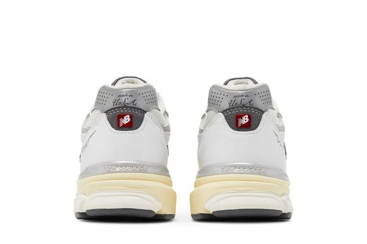 Кроссовки Teddy Santis x New Balance 990v3 Made in USA 'Sea Salt'