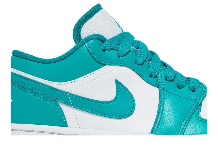 Кроссовки Wmns Air Jordan 1 Low 'New Emerald'