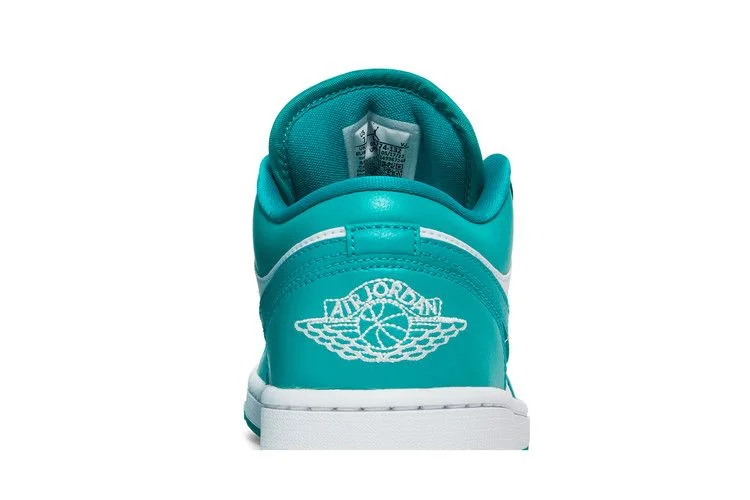 Кроссовки Wmns Air Jordan 1 Low 'New Emerald'