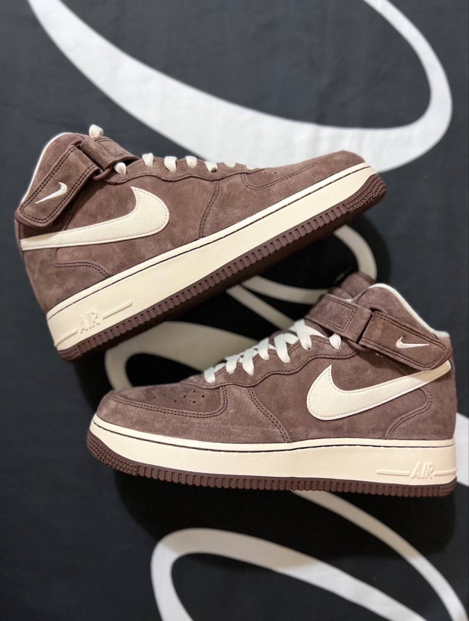 Кроссовки Nike Air Force 1 Mid Chocolate