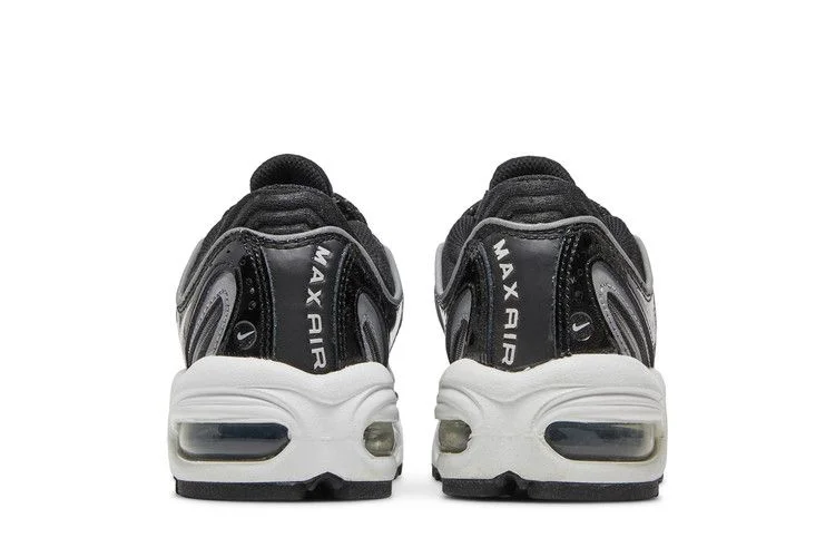 Кроссовки Nike Wmns Air Max Tailwind 4 NRG 'Black Patent'