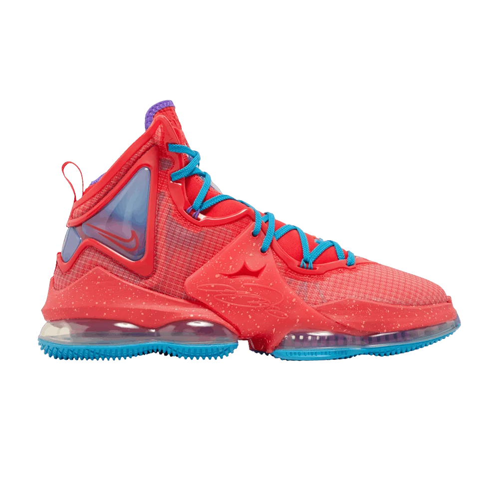 Кроссовки Nike LeBron 19 'King's Crown'