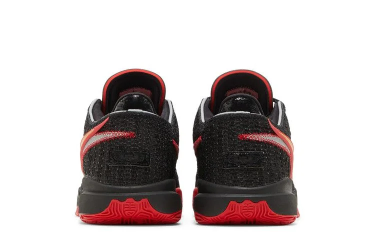 Кроссовки Nike LeBron 20 'Trinity'