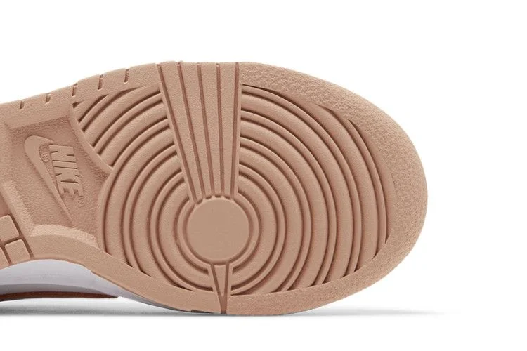 Кроссовки Nike Wmns Dunk Low 'Rose Whisper'