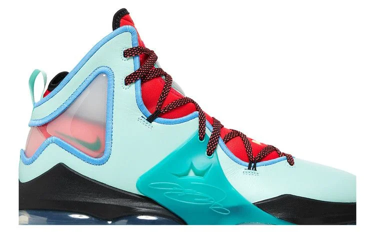 Кроссовки Nike LeBron 19 'LeBronival'