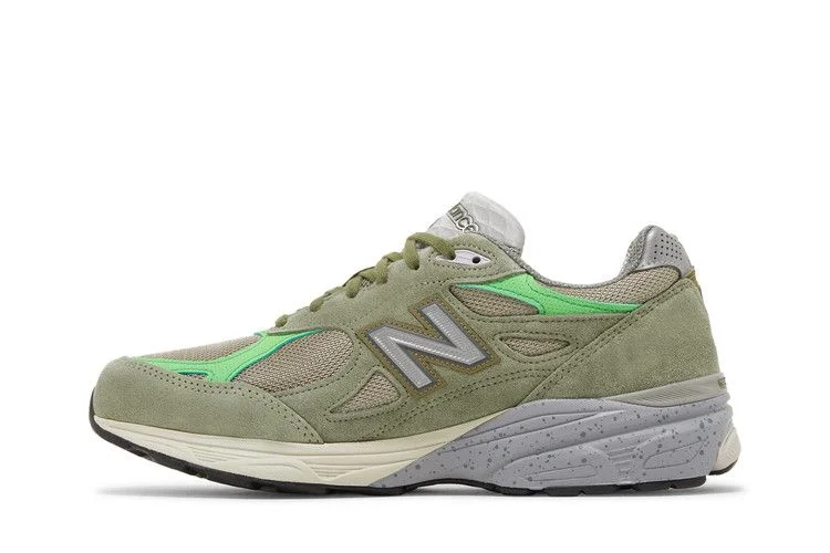 Кроссовки Patta x New Balance 990v3 Made in USA 'Keep Your Family Close'