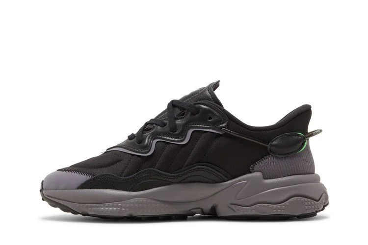 Кроссовки adidas Ozweego 'Black Charcoal Screaming Green'