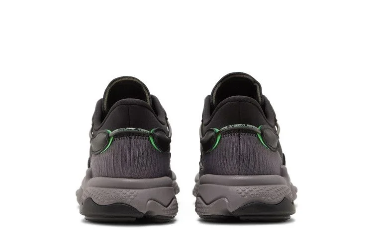 Кроссовки adidas Ozweego 'Black Charcoal Screaming Green'