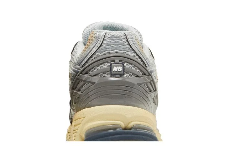 Кроссовки thisisneverthat x New Balance 1906R 'The 2022 Downtown Run'