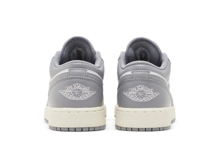 Кроссовки Air Jordan 1 Low GS 'Vintage Grey'