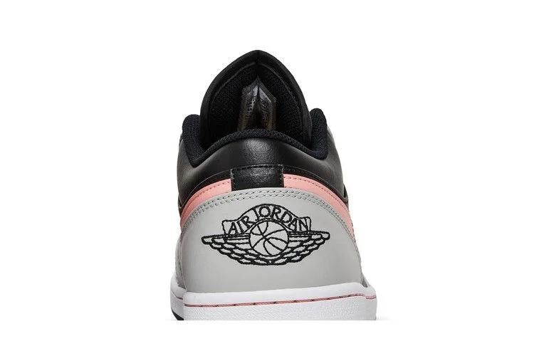 Кроссовки Air Jordan 1 Low 'Grey Fog Bleached Coral'