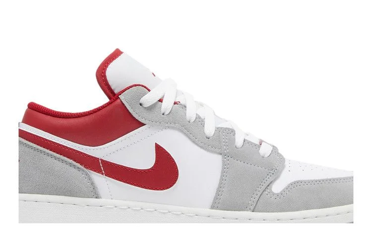 Кроссовки Air Jordan 1 Low SE GS 'Light Smoke Grey Gym Red'