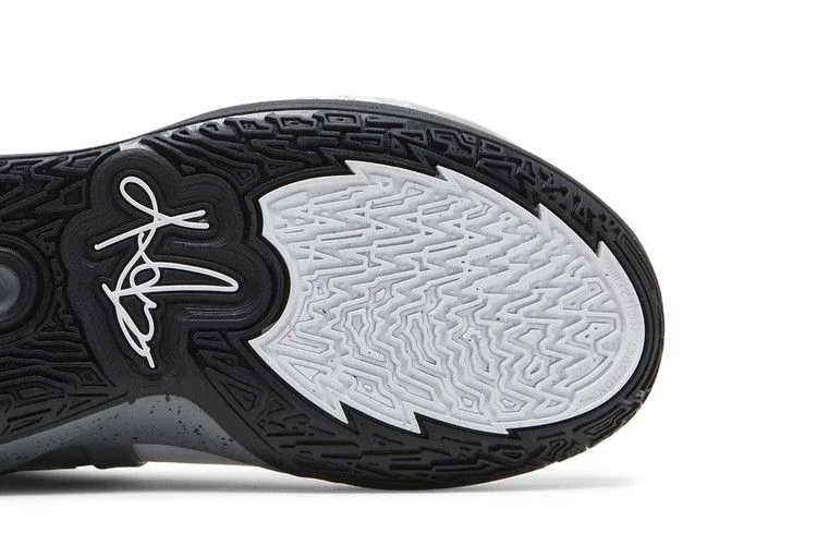 Кроссовки Nike Kyrie Infinity SE GS 'White Smoke Grey'