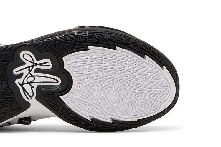 Кроссовки Nike Men's Kyrie Infinity TB 'White Black'