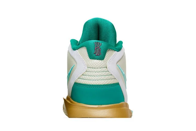 Кроссовки Sue Bird x Nike Kyrie Infinity GS 'Golden Tribute'