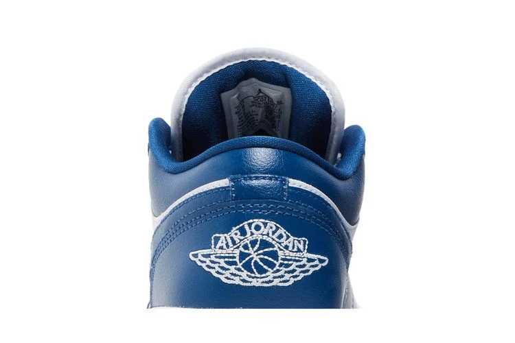 Кроссовки Wmns Air Jordan 1 Low 'French Blue'
