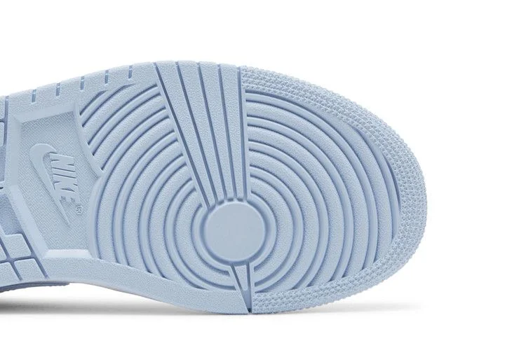 Кроссовки Wmns Air Jordan 1 Low 'Ice Blue'