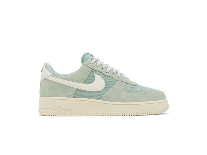 nike-air-force-1-07-lv8-certified-fresh-enamel-green