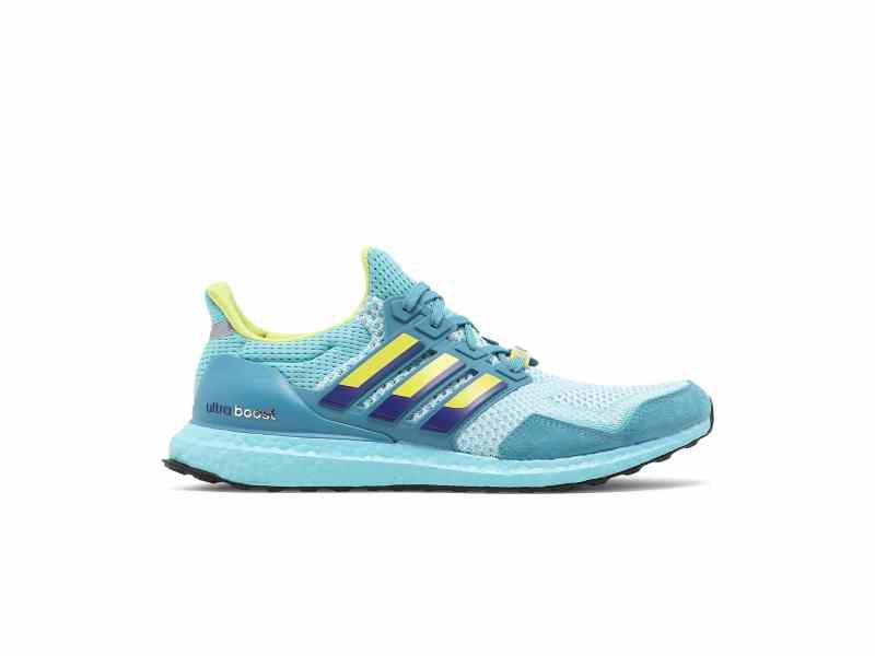 adidas-ultraboost-1-0-dna-zx-8000