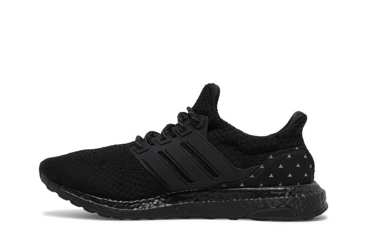 Кроссовки Pharrell x Parley x adidas UltraBoost DNA 'Black Future'