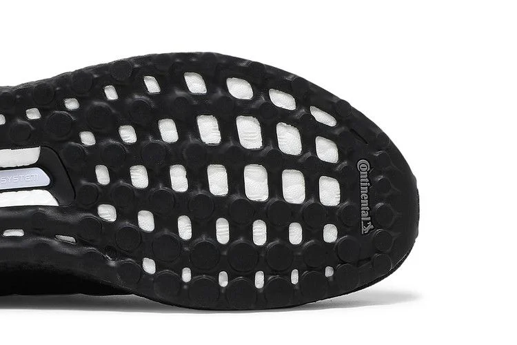 Кроссовки Pharrell x Parley x adidas UltraBoost DNA 'Black Future'