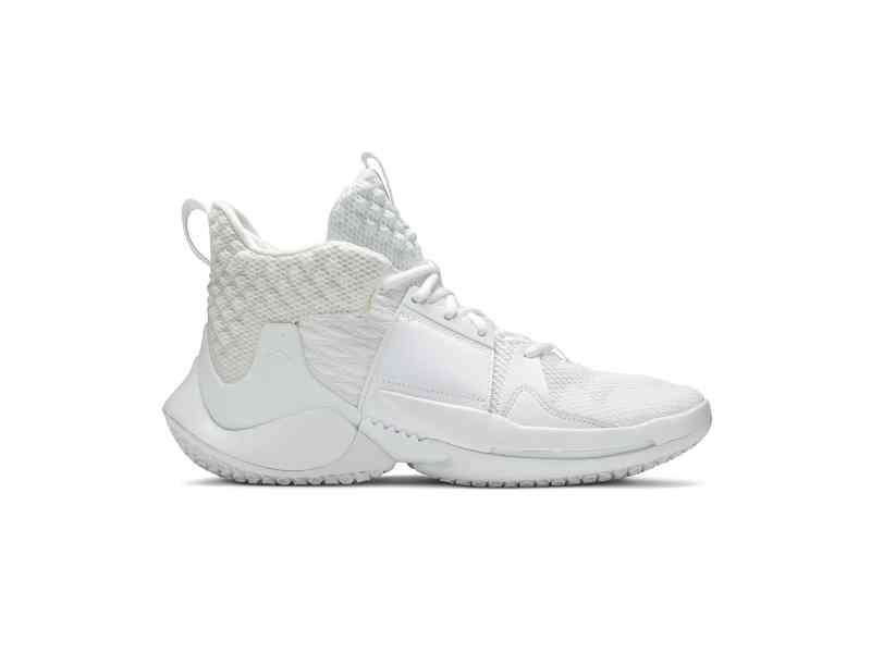 air-jordan-why-not-zer0-2-triple-white-2