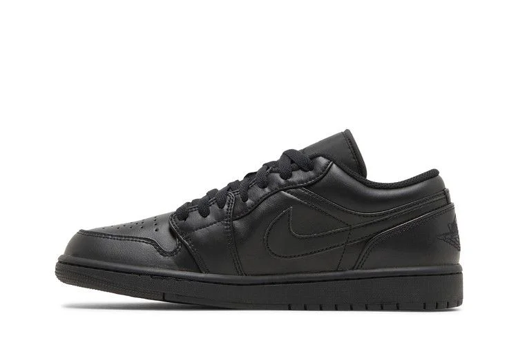Кроссовки Air Jordan 1 Low 'Triple Black' 2022