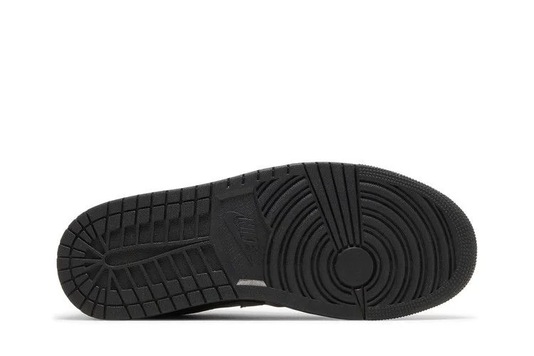 Кроссовки Air Jordan 1 Low 'Triple Black' 2022
