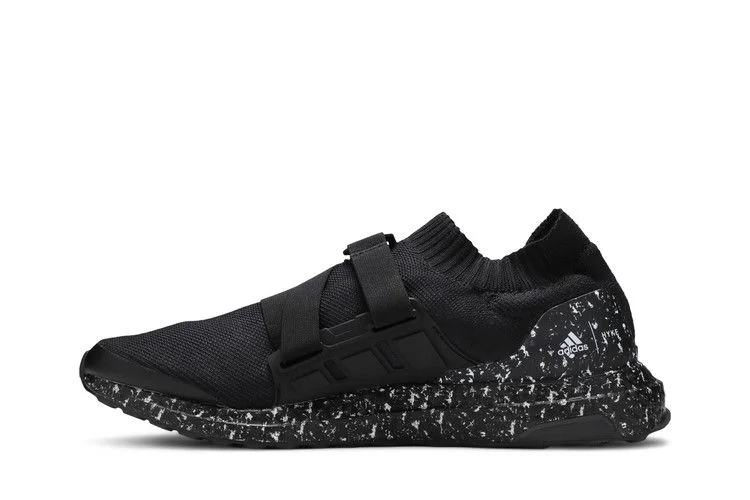 Кроссовки Hyke x adidas UltraBoost AOH 001 'Black'