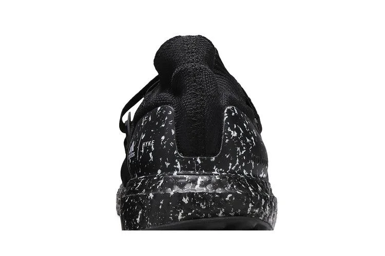 Кроссовки Hyke x adidas UltraBoost AOH 001 'Black'