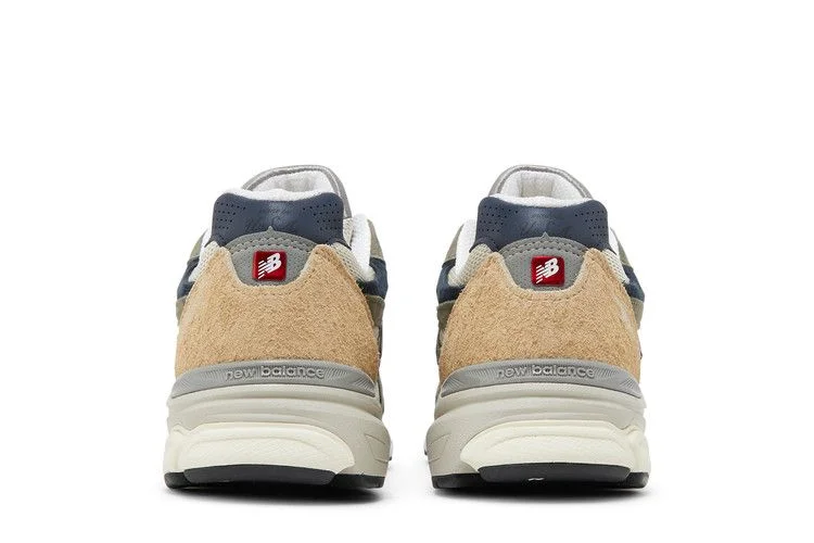 Кроссовки Teddy Santis x New Balance 990v3 Made in USA 'Olive'