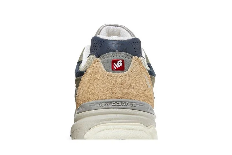 Кроссовки Teddy Santis x New Balance 990v3 Made in USA 'Olive'
