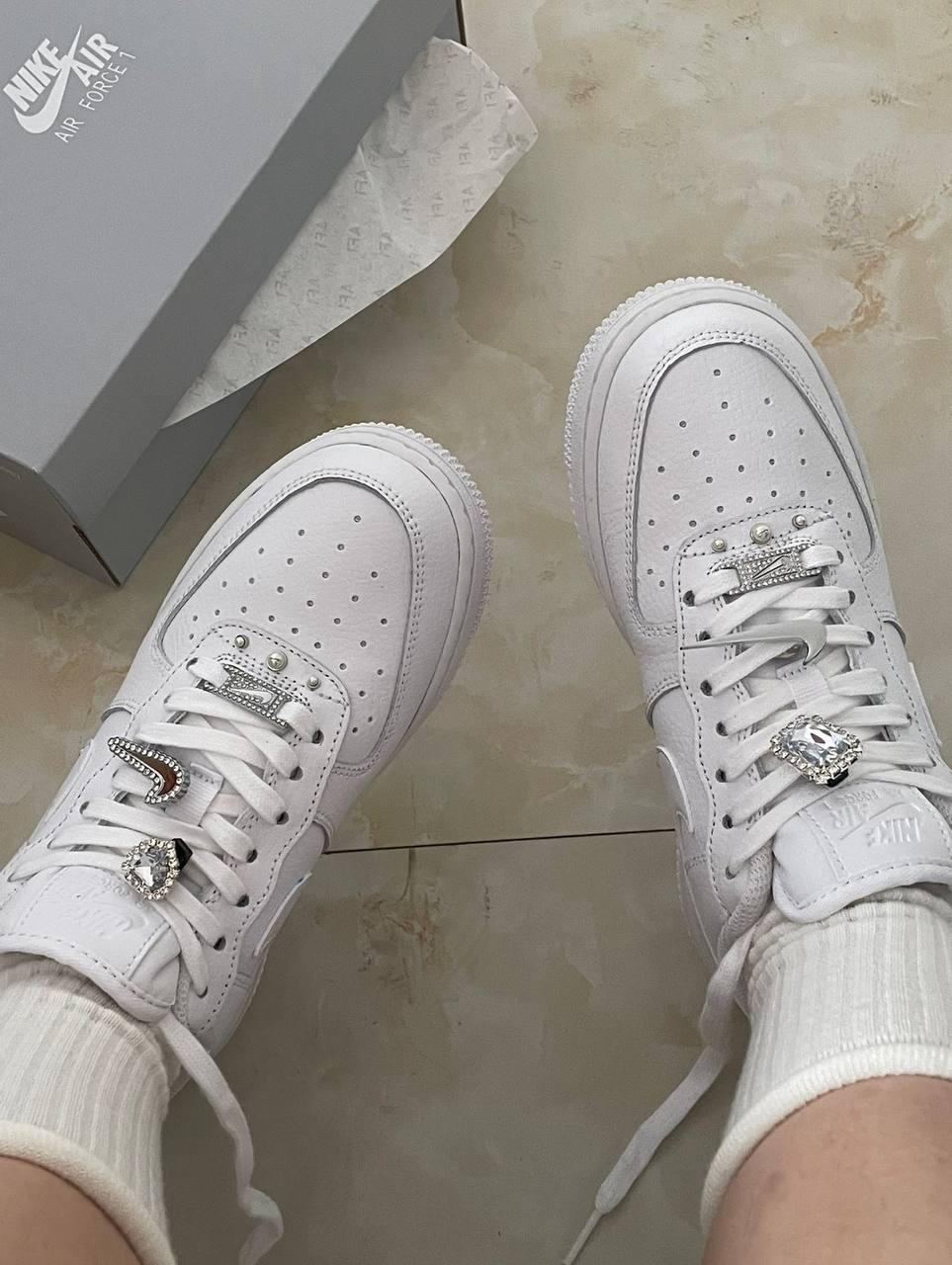 Wmns Nike Air Force 1 Low 07 SE Pearl White DQ0231 100