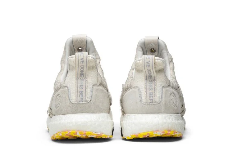 Кроссовки A Kind Of Guise x adidas UltraBoost 'AKOG'