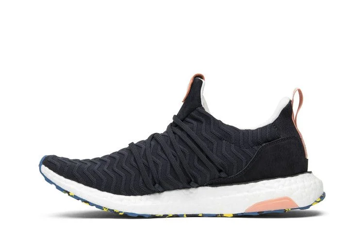 Кроссовки A Kind of Guise x adidas UltraBoost 'AKOG'