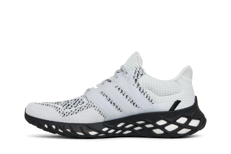 Кроссовки Adidas UltraBoost Web DNA 'White Black'