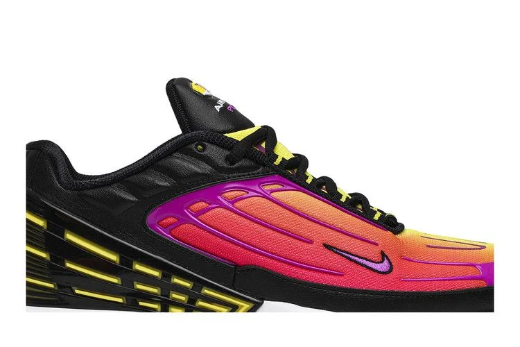 Кроссовки Nike AIr Max Plus 3 'Hyper Violet'
