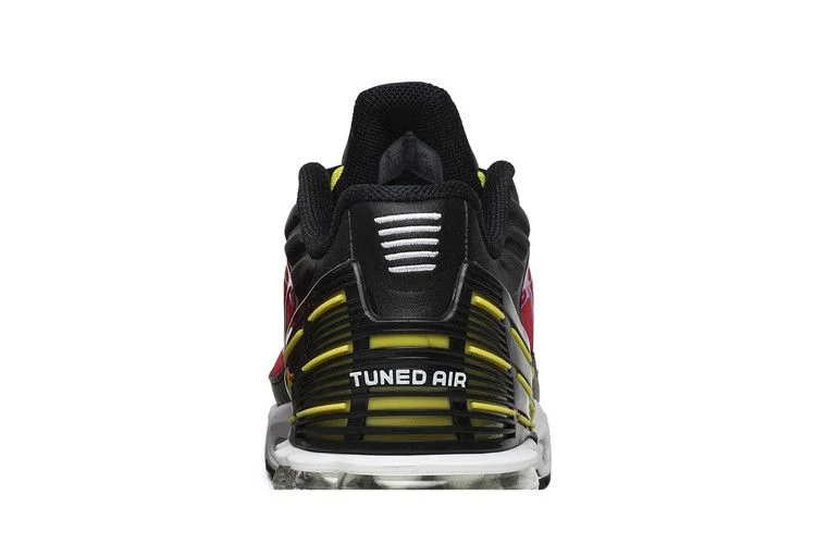 Кроссовки Nike AIr Max Plus 3 'Hyper Violet'