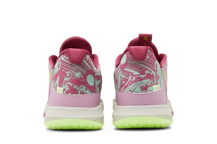 Кроссовки Nike Kyrie Low 5 'Orchid'
