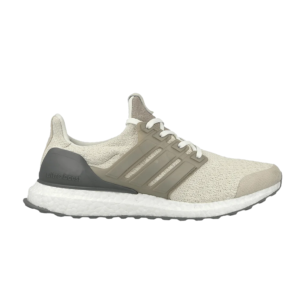 Кроссовки Sneakersnstuff x Social Status x adidas UltraBoost Lux 'Vintage White'