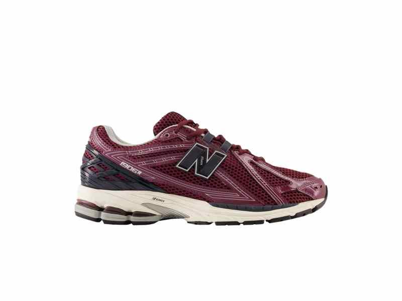 new-balance-1906r-burgundy