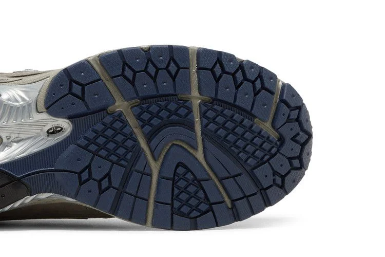 Кроссовки New Balance 1906R 'Castlerock Natural Indigo'