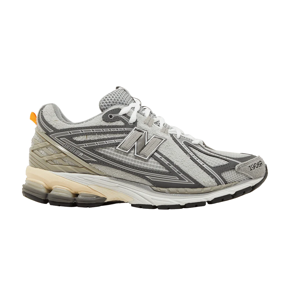 Кроссовки INVINCIBLE x N.HOOLYWOOD x New Balance 1906R 'Grey Swan'