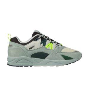 Голубь, Июньский жук