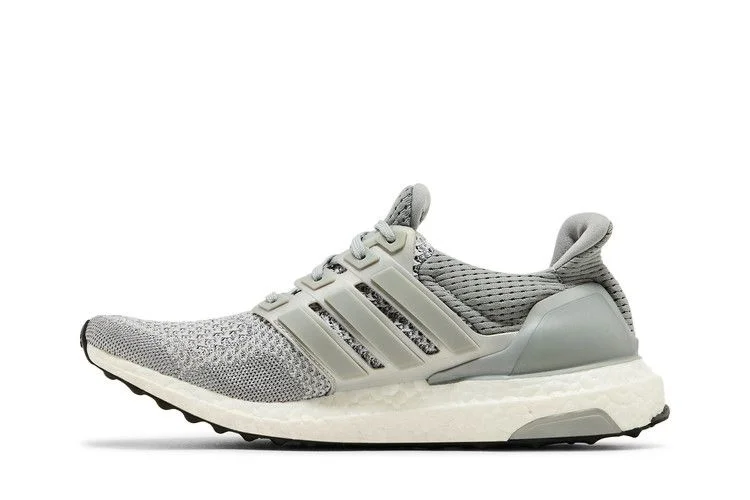 Кроссовки Adidas UltraBoost 1.0 Limited 'Silver Metallic' 2015