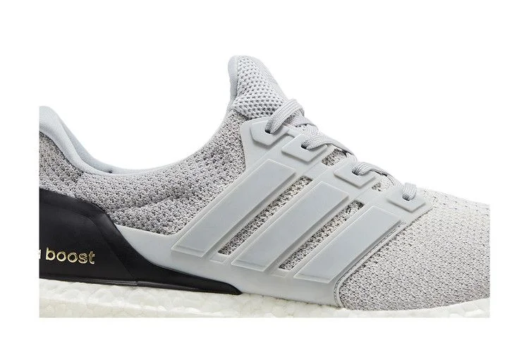 Кроссовки Adidas UltraBoost 2.0 'Clear Onix'